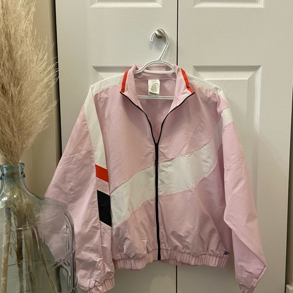 REEBOK light pink wind breaker/track jacket. New without tags. - Picture 2 of 4